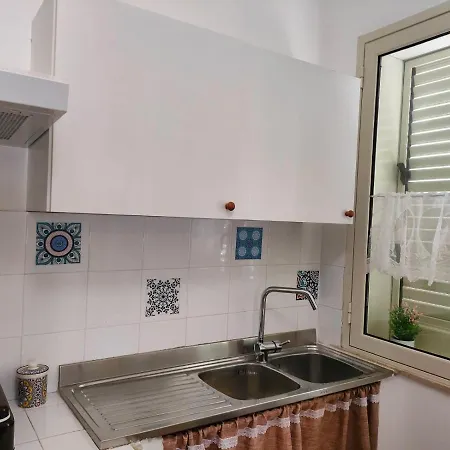 Casa Del Pescatore Apartment *