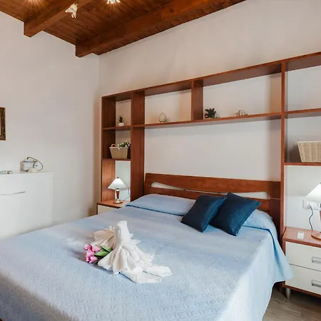 Casa Del Pescatore Apartment *